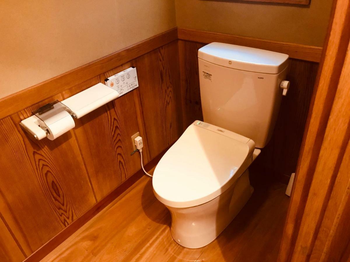 Ropeway St. Guesthouse Мацуяма Екстериор снимка