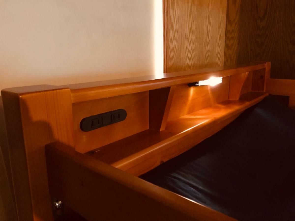 Ropeway St. Guesthouse Мацуяма Стая снимка