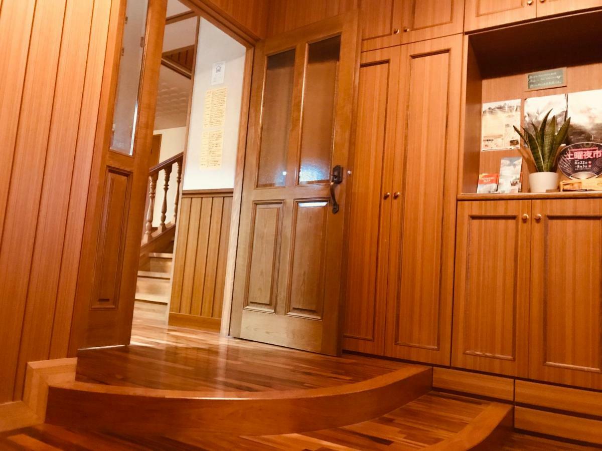 Ropeway St. Guesthouse Мацуяма Екстериор снимка