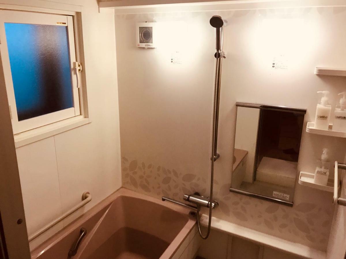 Ropeway St. Guesthouse Мацуяма Екстериор снимка
